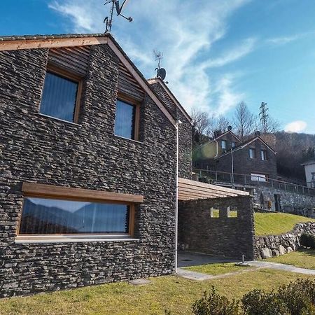 Magic Lake View With Beautiful Pool Area Bellano Exteriör bild